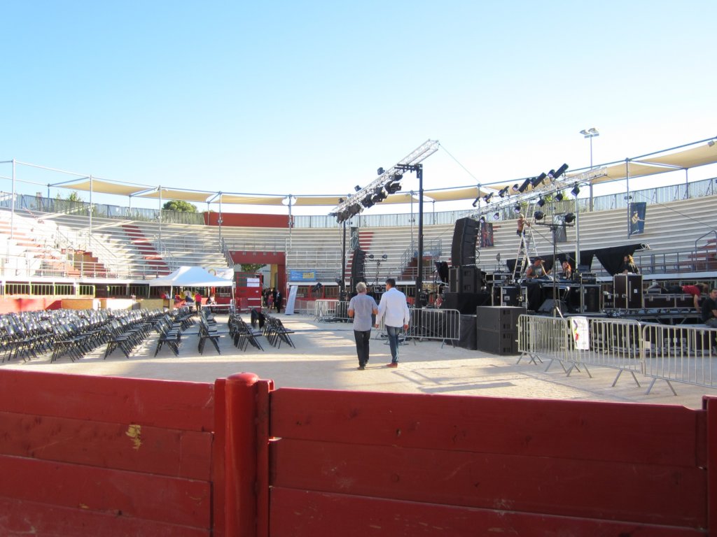 Arènes