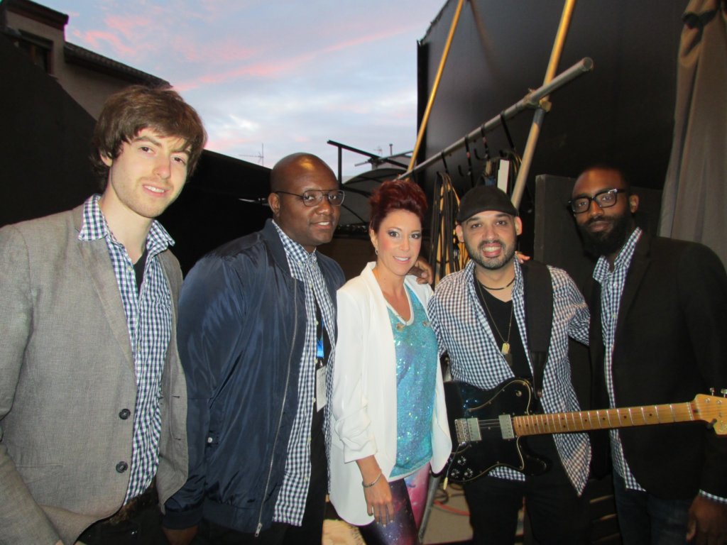 Robin McKelle et son équipe de musiciens. (c) Katia Touré 
