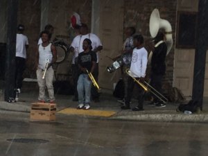 Brass Band sous la pluie